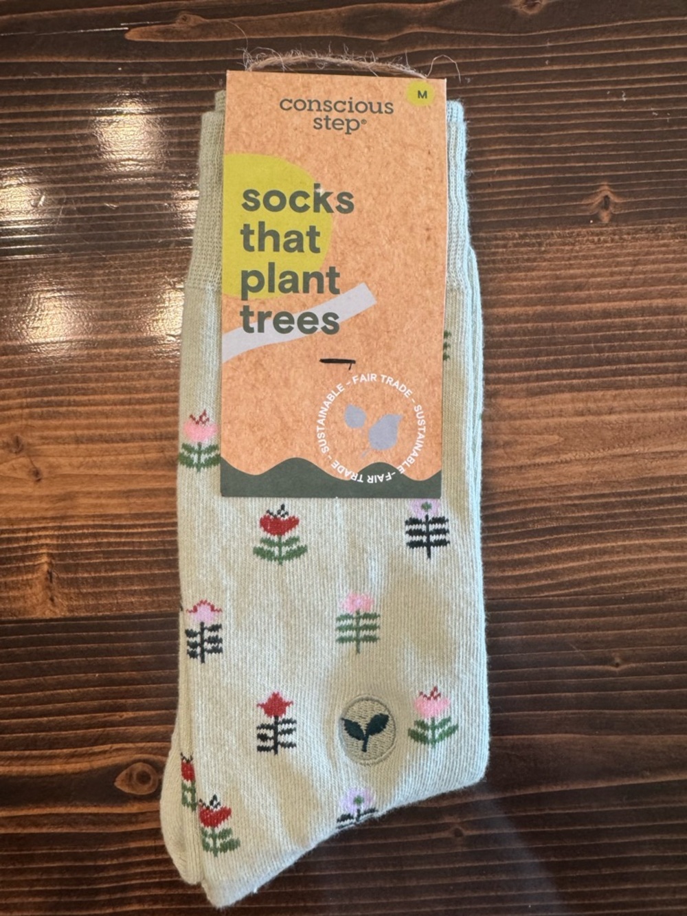 Conscious Step Women’s Sage GreenFloral Crew Socks Size M